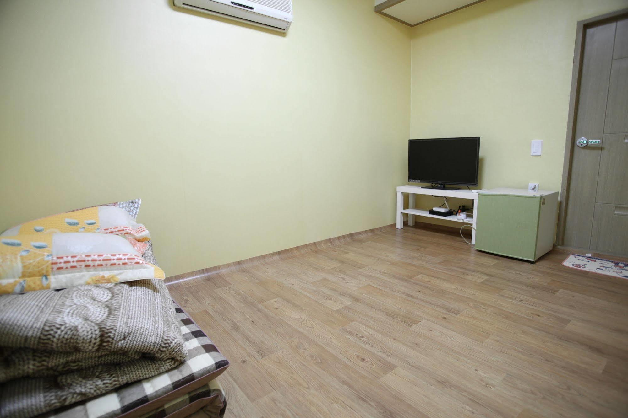 Dadam Guesthouse يوسو المظهر الخارجي الصورة