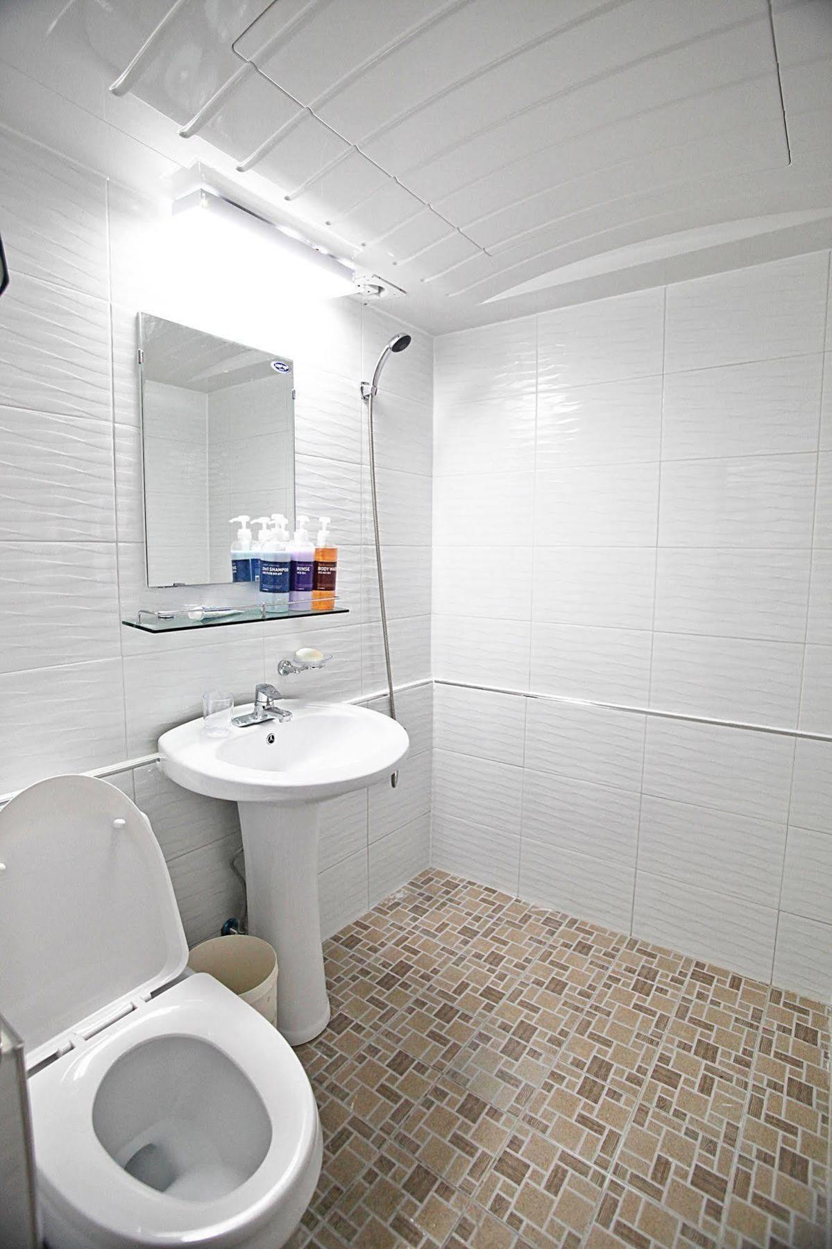 Dadam Guesthouse يوسو المظهر الخارجي الصورة