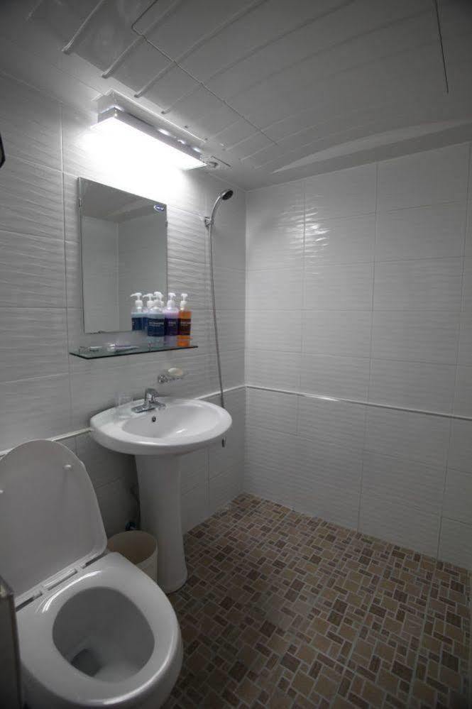 Dadam Guesthouse يوسو المظهر الخارجي الصورة